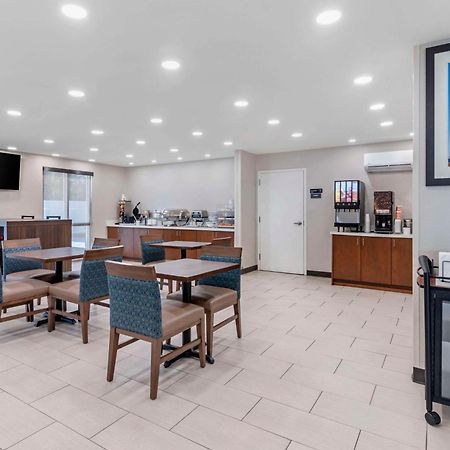 Comfort Inn & Suites Brunswick Dış mekan fotoğraf