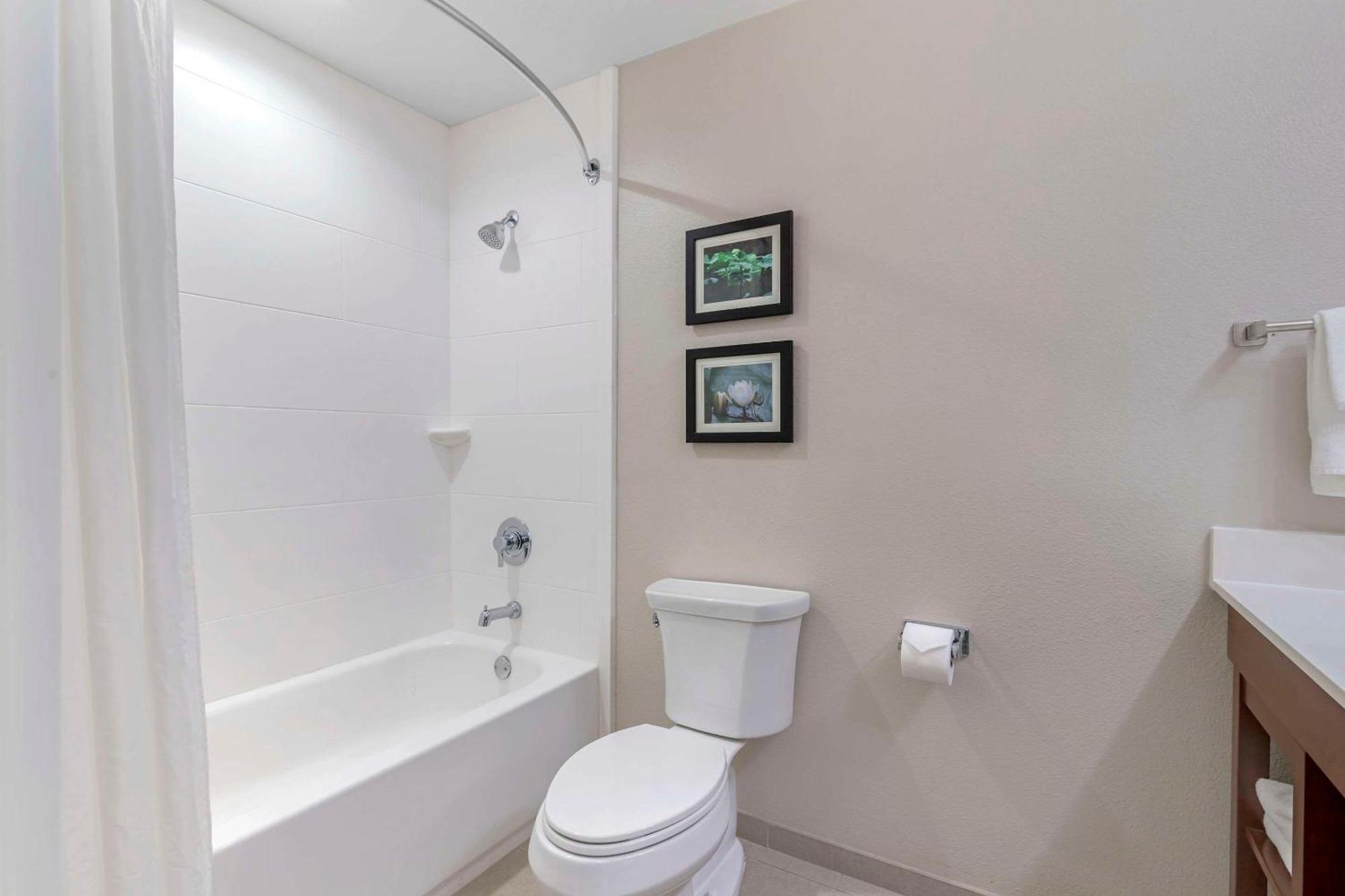 Comfort Inn & Suites Brunswick Dış mekan fotoğraf