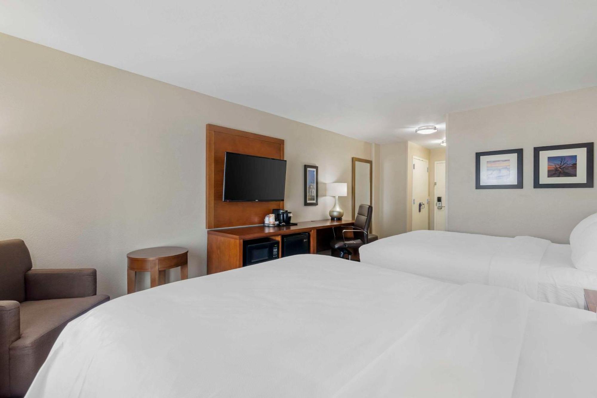 Comfort Inn & Suites Brunswick Dış mekan fotoğraf