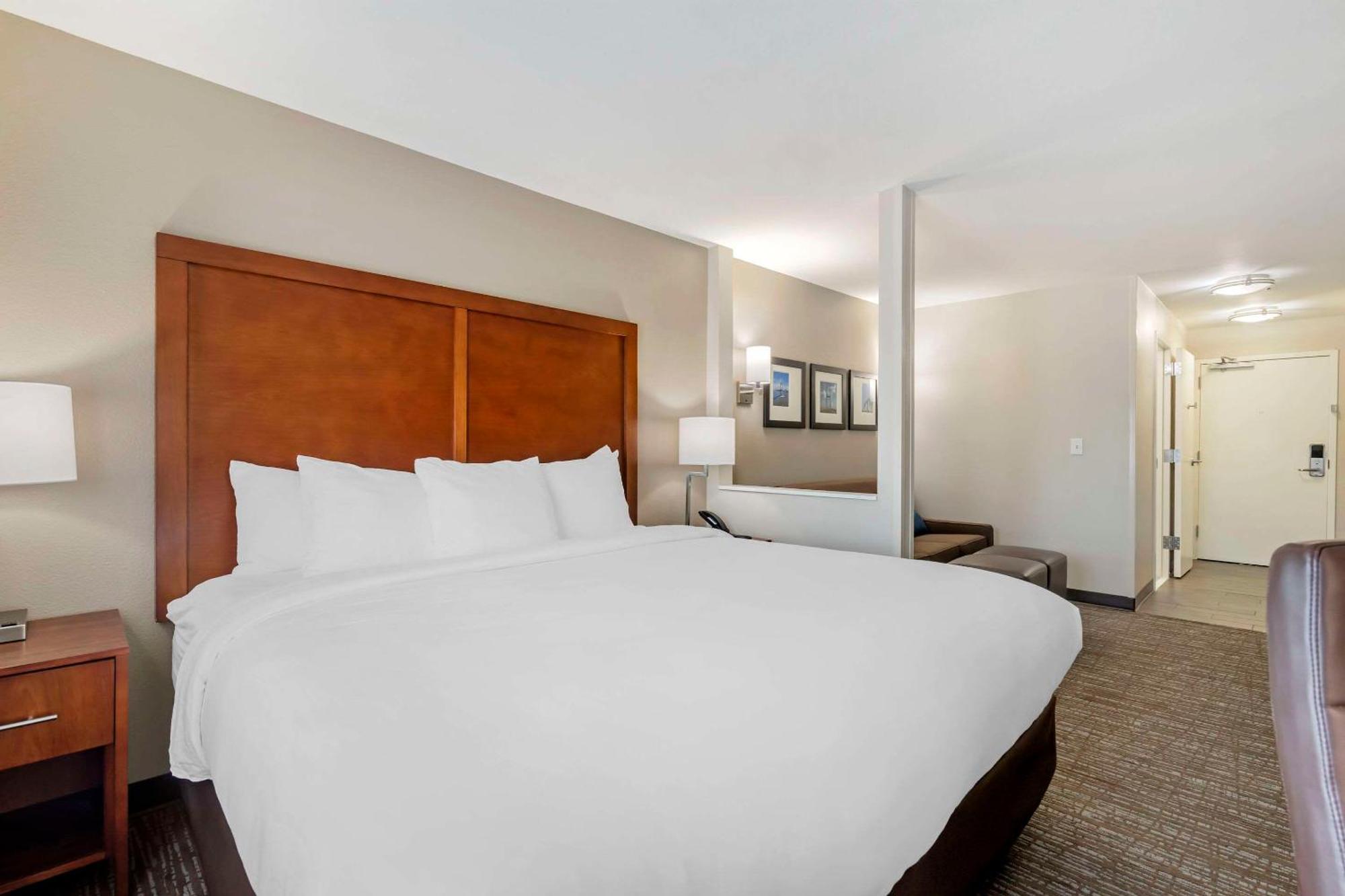 Comfort Inn & Suites Brunswick Dış mekan fotoğraf