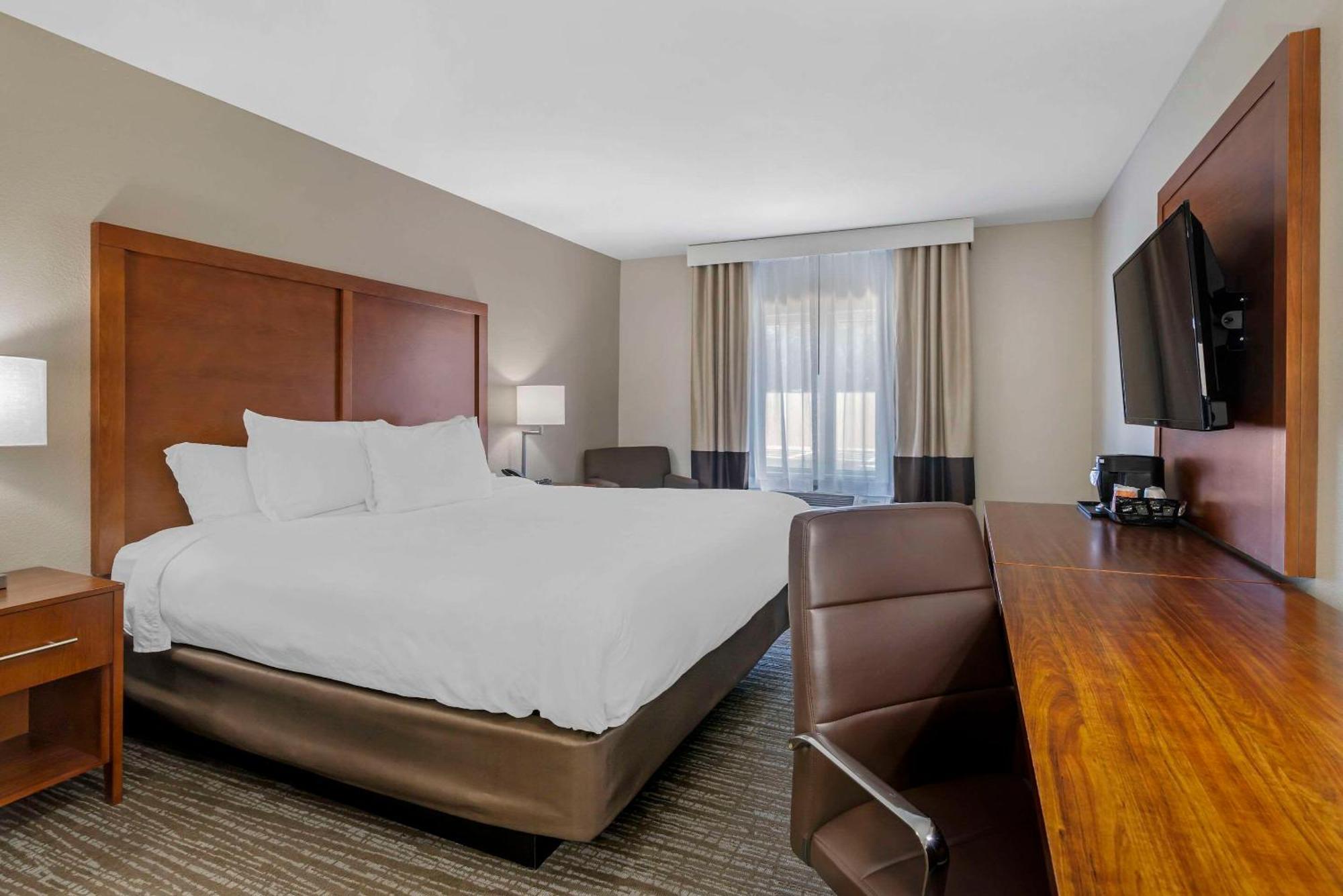 Comfort Inn & Suites Brunswick Dış mekan fotoğraf