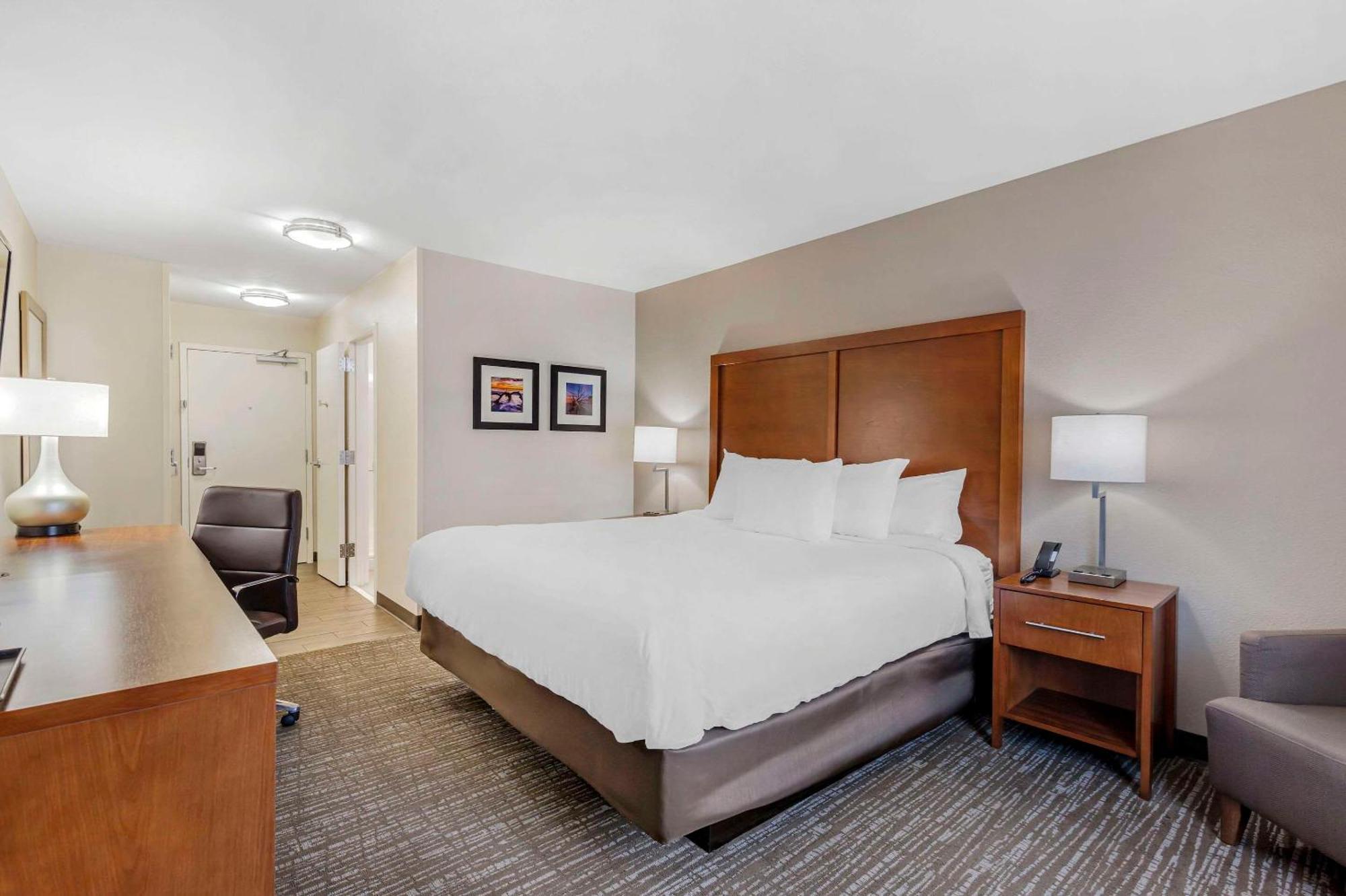 Comfort Inn & Suites Brunswick Dış mekan fotoğraf